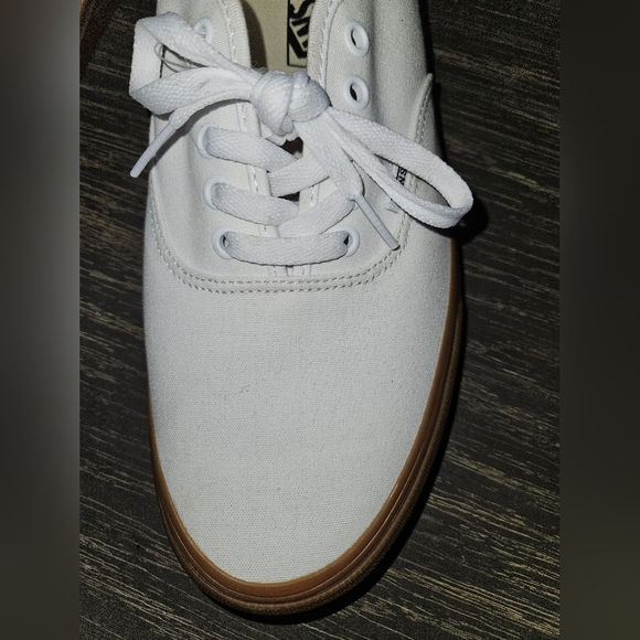 Vans Authentic Vintage White / Gum Sole. Low top Skate vans, Size 12 WIDE CUSTOM - Picture 2 of 6